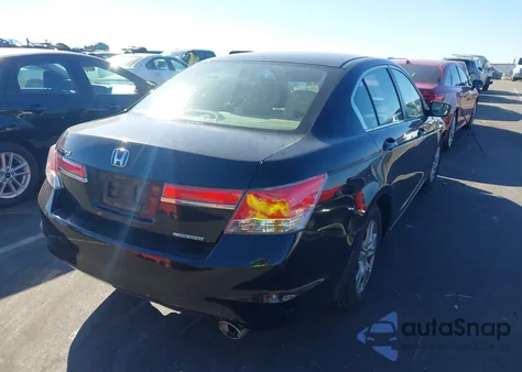 2011 Honda Accord 2.4 Se z USA, uszkodzony, nr VIN 1HGCP2F66BA106273